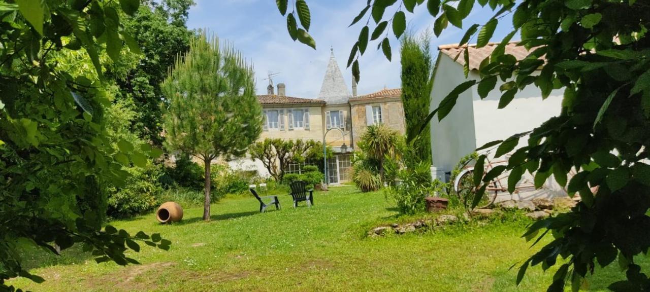 Le Clos Reaud Блеи-э-Сент-Люс Экстерьер фото