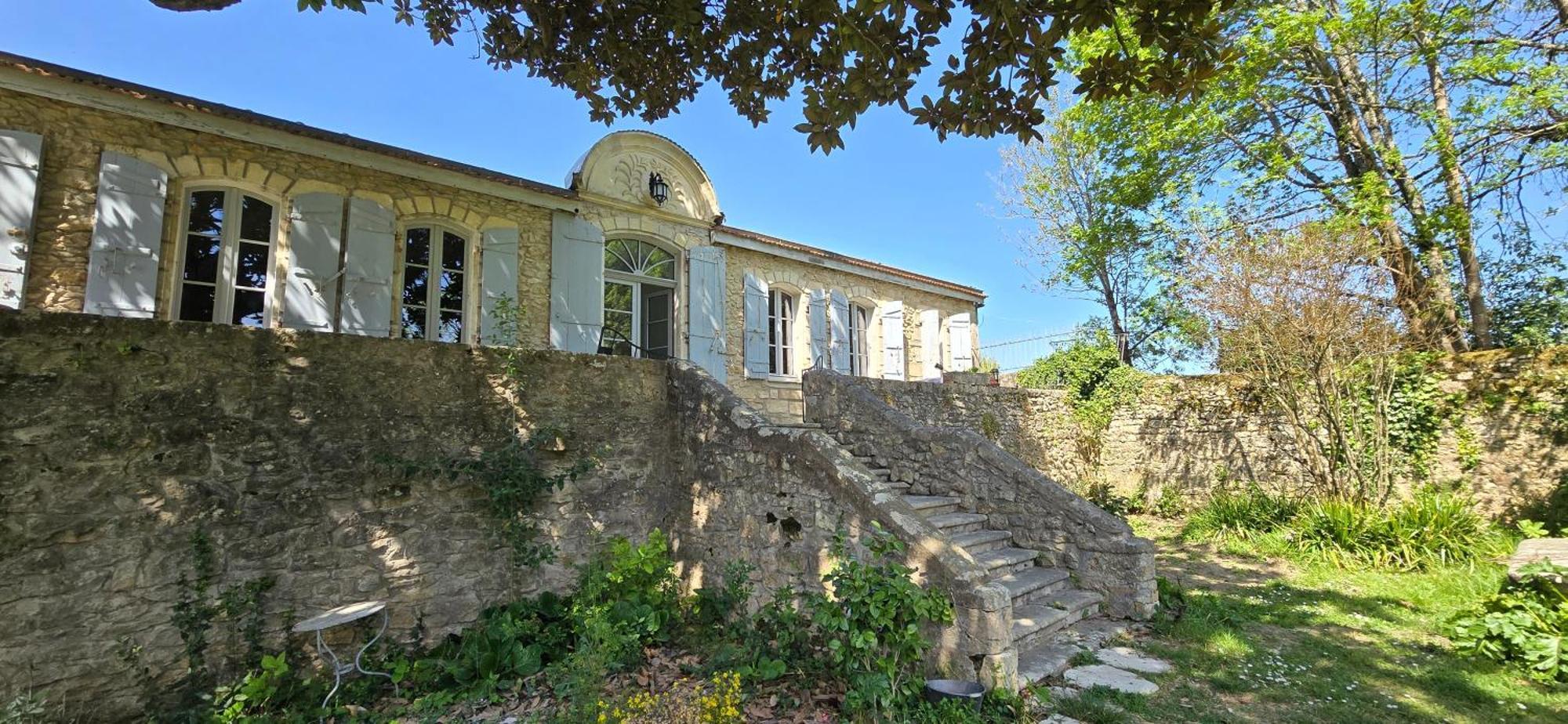 Le Clos Reaud Блеи-э-Сент-Люс Экстерьер фото